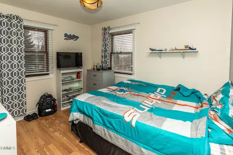Bedroom - 2914 E Ave C E, Bismarck, ND 58501 photo 1 of 8