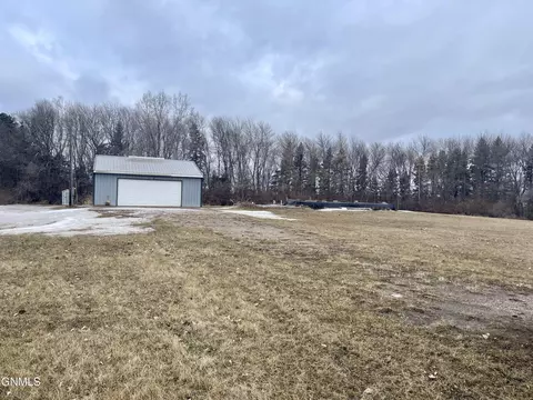 3485 80th Ave SE, Jamestown, ND 58401