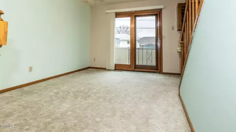 1017 E Bowen Ave, Bismarck, ND 58504 photo 7