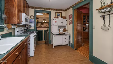 2930 Lyons Rd, Mandan, ND 58554 photo 20