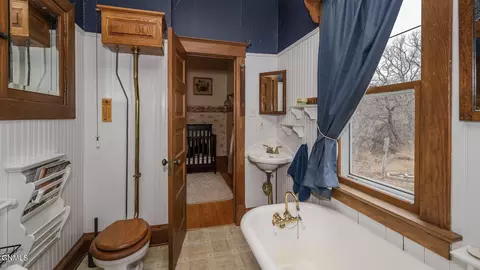 2930 Lyons Rd, Mandan, ND 58554 photo 18