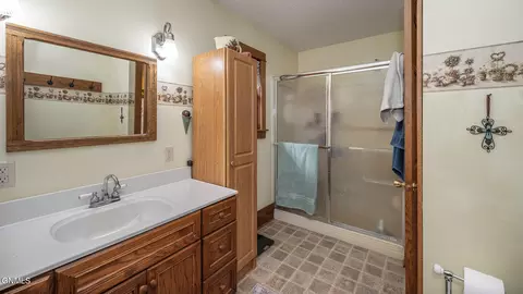 2930 Lyons Rd, Mandan, ND 58554 photo 34