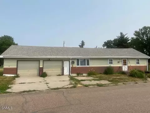 400 Rail Road St SW, Beulah, ND 58523