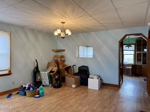 Living - 417 7th Ave W, Williston, ND 58801 photo 1 of 1
