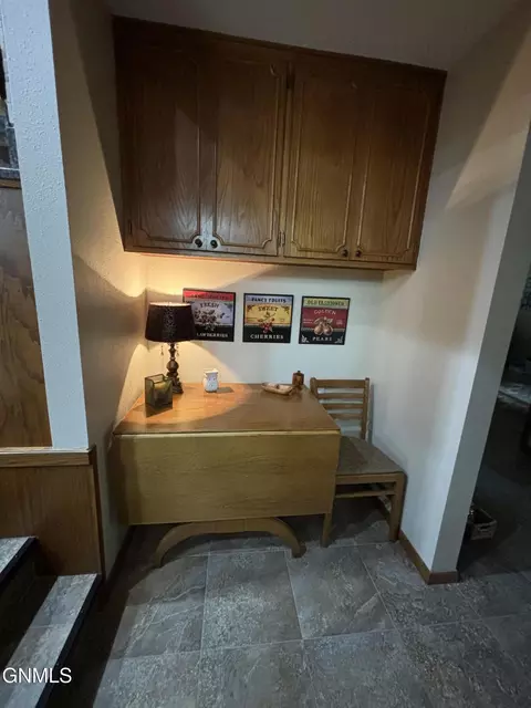 Dining - 421 11th St E, Williston, ND 58801 photo 3 of 3