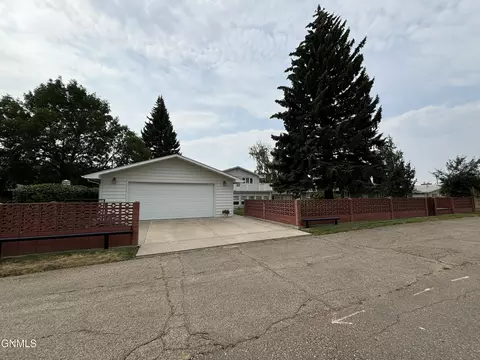 Other - 421 11th St E, Williston, ND 58801 photo 2 of 7