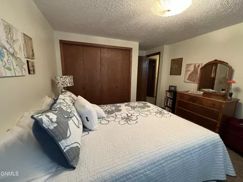 Bedroom - 421 11th St E, Williston, ND 58801 photo 5 of 5