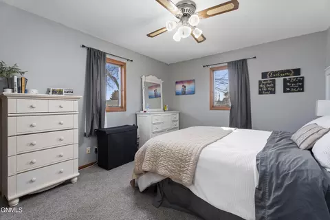 Bedroom - 2938 E Avenue B, Bismarck, ND 58501 photo 1 of 4