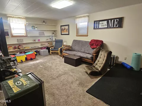 1611 13th St, Bismarck, ND 58501 photo 15