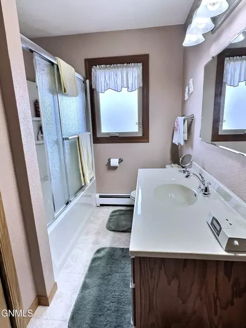 1802 6th Ave NW, Mandan, ND 58554 photo 12