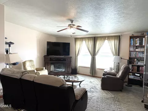 85 Elevator Rd, Carrington, ND 58421 photo 20