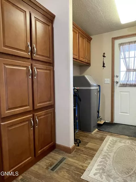 85 Elevator Rd, Carrington, ND 58421 photo 34
