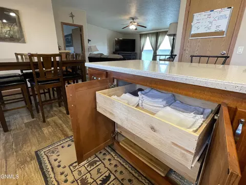 85 Elevator Rd, Carrington, ND 58421 photo 9
