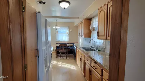 1319 3rd St, Bismarck, ND 58501 photo 7