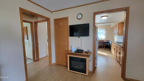 1319 3rd St, Bismarck, ND 58501 photo 25
