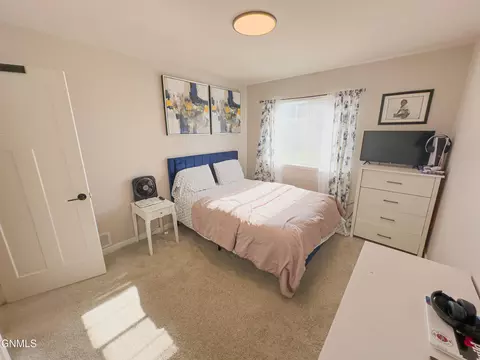 Bedroom - 3514 32nd St W, Williston, ND 58801 photo 3 of 5
