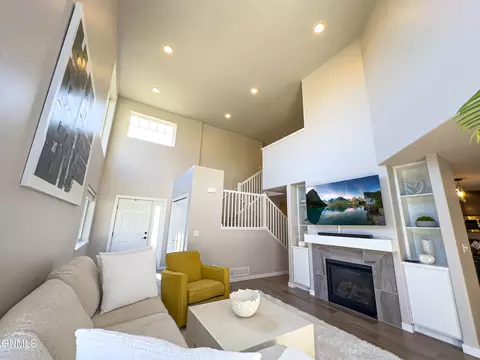 Living - 3514 32nd St W, Williston, ND 58801 photo 3 of 8