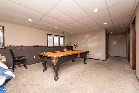 1259 6th St E, Dickinson, ND 58601 photo 22