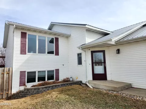 2638 10th Ave SE, Mandan, ND 58554 photo 54