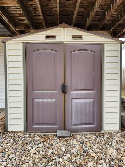 2638 10th Ave SE, Mandan, ND 58554 photo 50