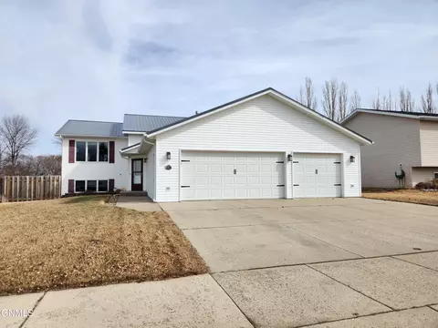 2638 10th Ave SE, Mandan, ND 58554 photo 53
