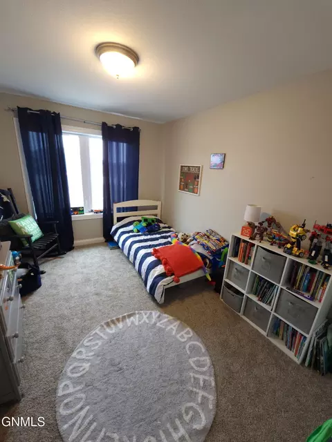 537 Quarry Ln, Bismarck, ND 58503 photo 22