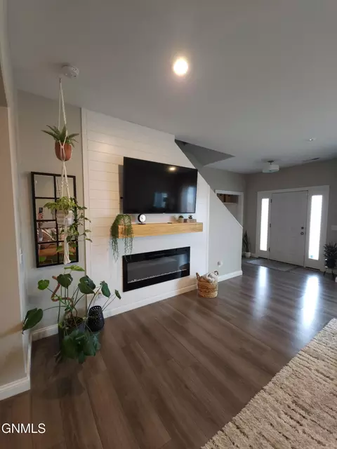537 Quarry Ln, Bismarck, ND 58503 photo 10