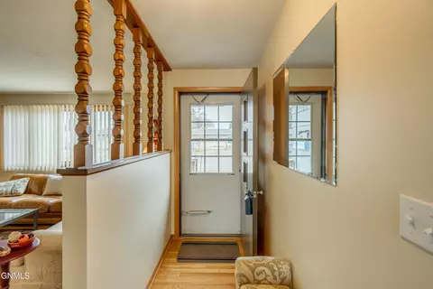 Entry Way - 331 Shady Ln, Bismarck, ND 58501 photo 2 of 6