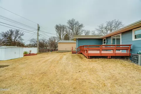 Exterior - 331 Shady Ln, Bismarck, ND 58501 photo 8 of 9
