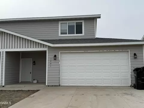 1201 9th St SW, Watford City, ND 58854