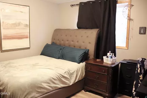 Bedroom - 4395 Pinewood Loop, Bismarck, ND 58504 photo 8 of 10