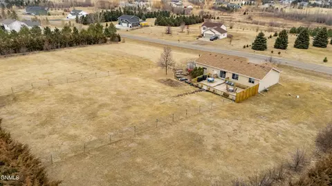 View/Area - 4395 Pinewood Loop, Bismarck, ND 58504 photo 14 of 17