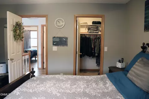 Bedroom - 4395 Pinewood Loop, Bismarck, ND 58504 photo 2 of 10