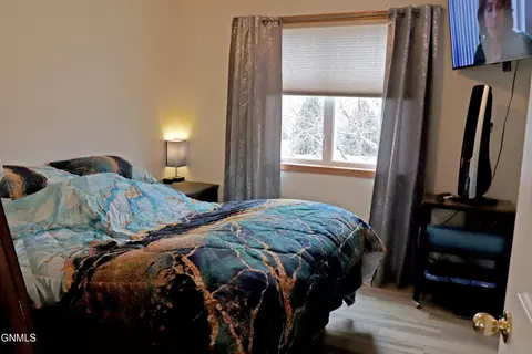 Bedroom - 4395 Pinewood Loop, Bismarck, ND 58504 photo 3 of 10
