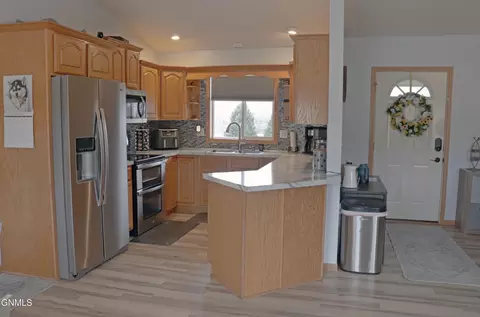 Other - 4395 Pinewood Loop, Bismarck, ND 58504 photo 4 of 25