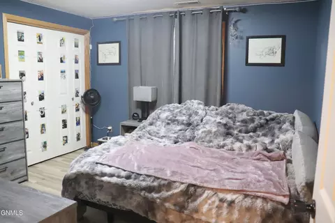 Bedroom - 4395 Pinewood Loop, Bismarck, ND 58504 photo 4 of 10