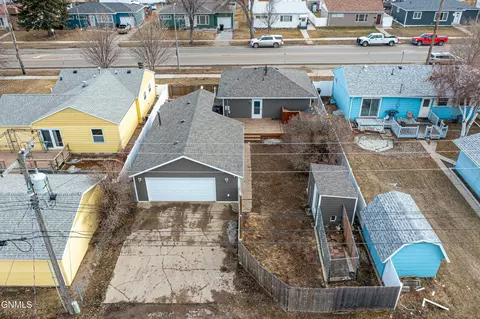 616 18th St W, Williston, ND 58801 photo 37
