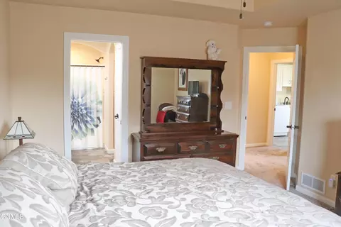 4527 Normandy St, Bismarck, ND 58503 photo 24