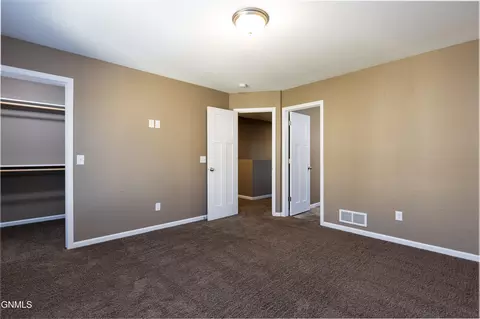 3214 Jericho Rd, Bismarck, ND 58503 photo 22