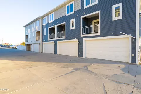 3214 Jericho Rd, Bismarck, ND 58503 photo 32