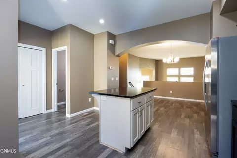 3214 Jericho Rd, Bismarck, ND 58503 photo 12