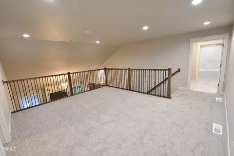 Other - 927 Cornerstone Ln, Bismarck, ND 58503 photo 4 of 5