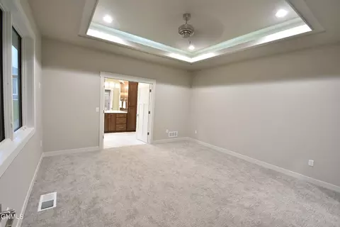 Bedroom - 927 Cornerstone Ln, Bismarck, ND 58503 photo 1 of 3