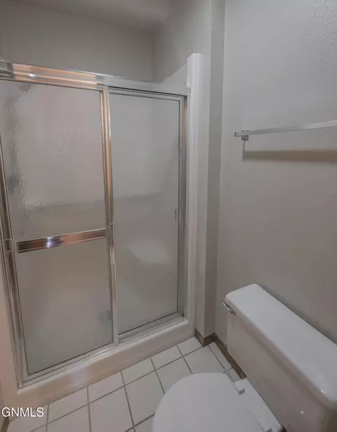 1310 25th St W, Williston, ND 58801 photo 24
