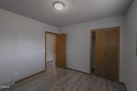 1310 25th St W, Williston, ND 58801 photo 20