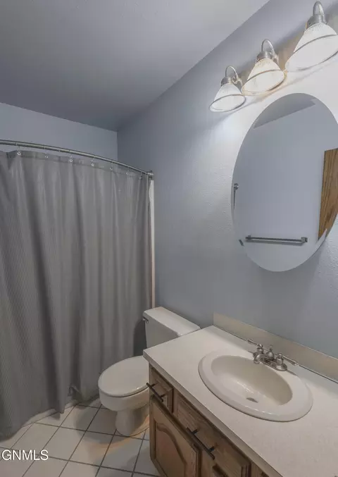 1310 25th St W, Williston, ND 58801 photo 21