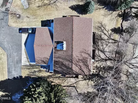 427 Brandon Dr E, Bismarck, ND 58503 photo 54