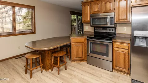 427 Brandon Dr E, Bismarck, ND 58503 photo 15