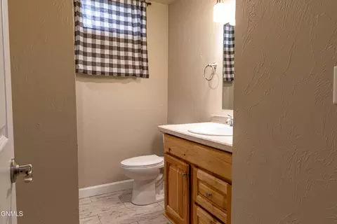 1406 Central Dr, Mandan, ND 58554 photo 29
