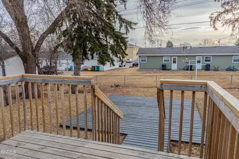 1406 Central Dr, Mandan, ND 58554 photo 38